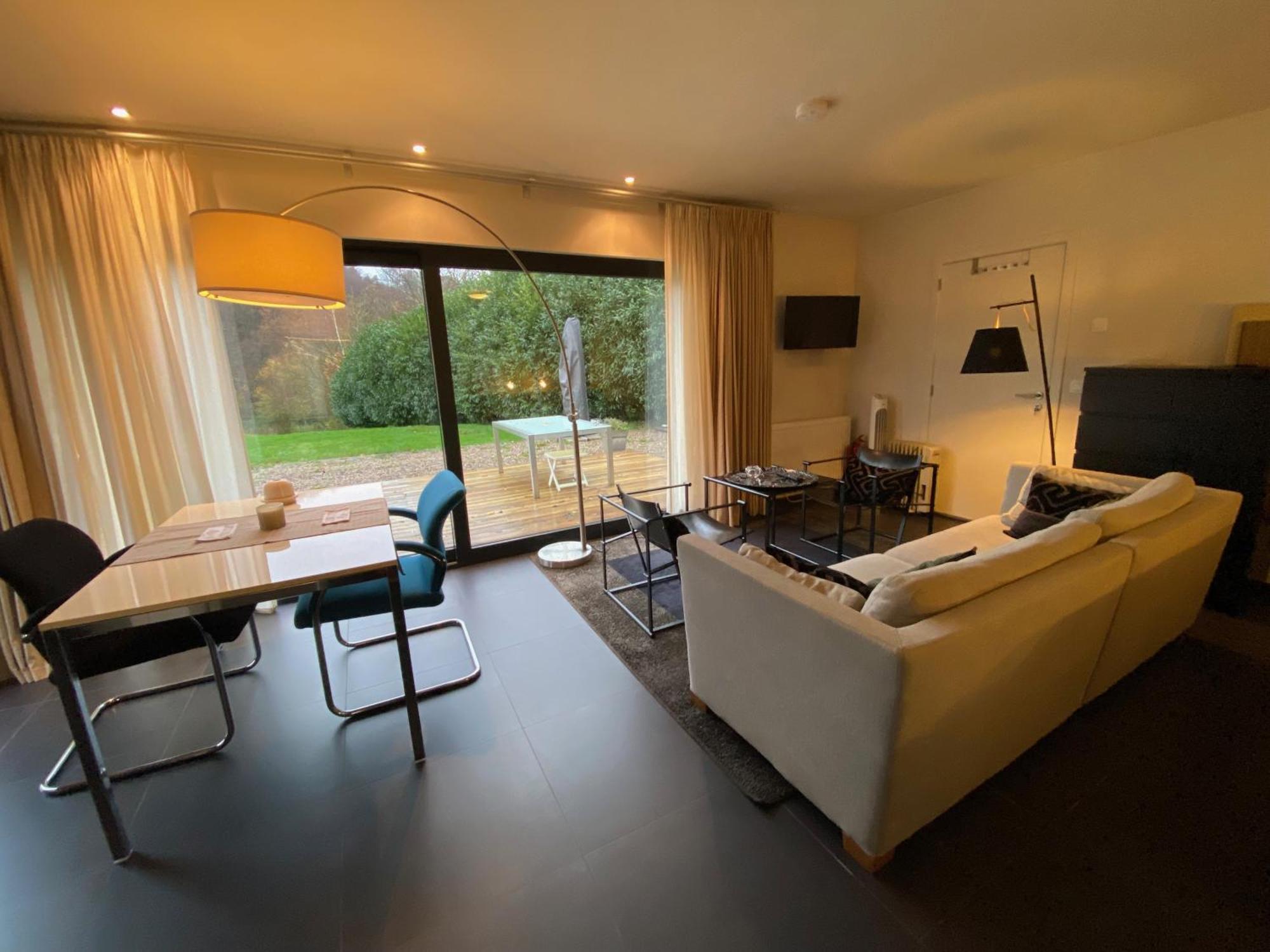 Studio & Appartement Au Lac Sart-lez-Spa ภายนอก รูปภาพ